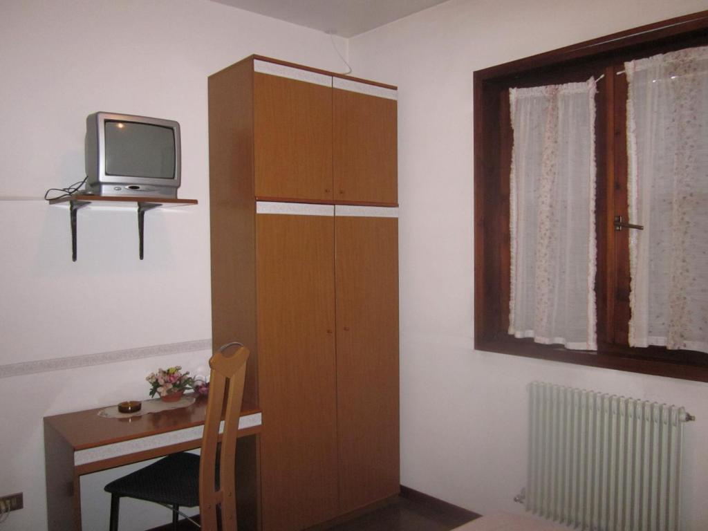 Albergo Leon Bianco Moggio Udinese Værelse billede