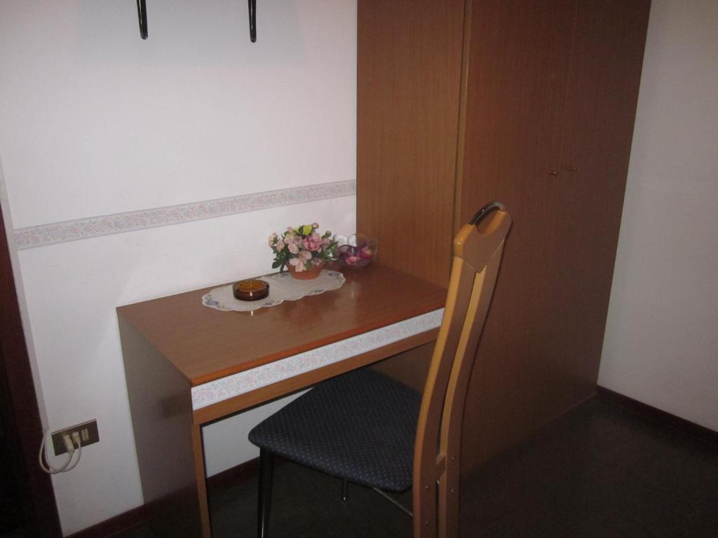 Albergo Leon Bianco Moggio Udinese Værelse billede